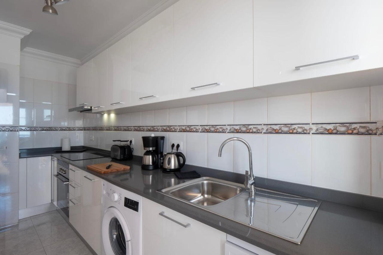 Comfortable And Modern Apartment Next To The Avenida Central In Тіас Екстер'єр фото